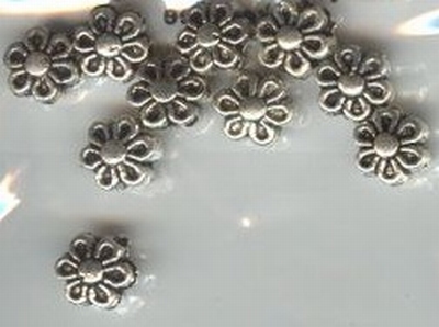 Metaalkraal Antiek Silver bloem 7x5mm x 10